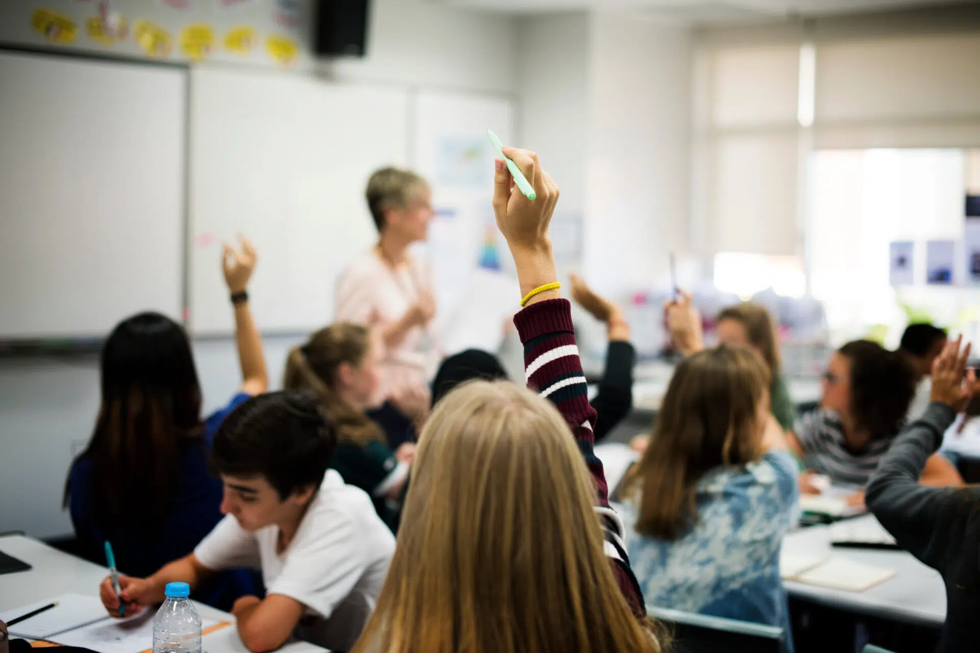 Top Tips For Teaching Large Classes In TEFL