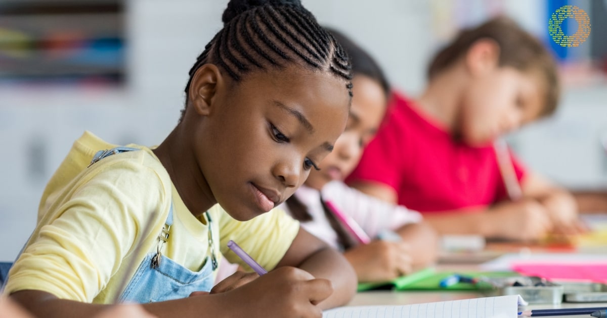 how to scaffold EFL writing tasks