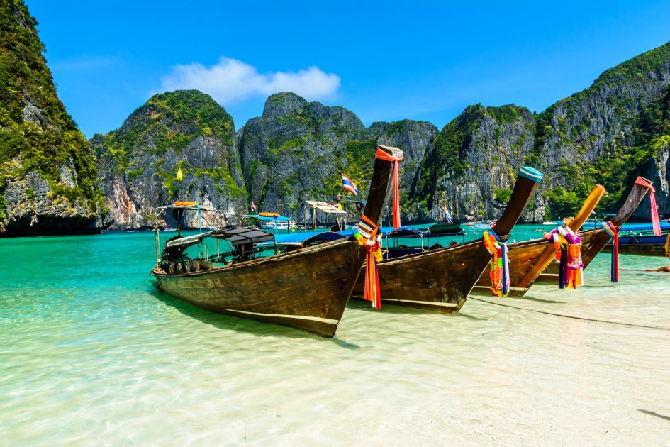 teaching salary in thailand 2