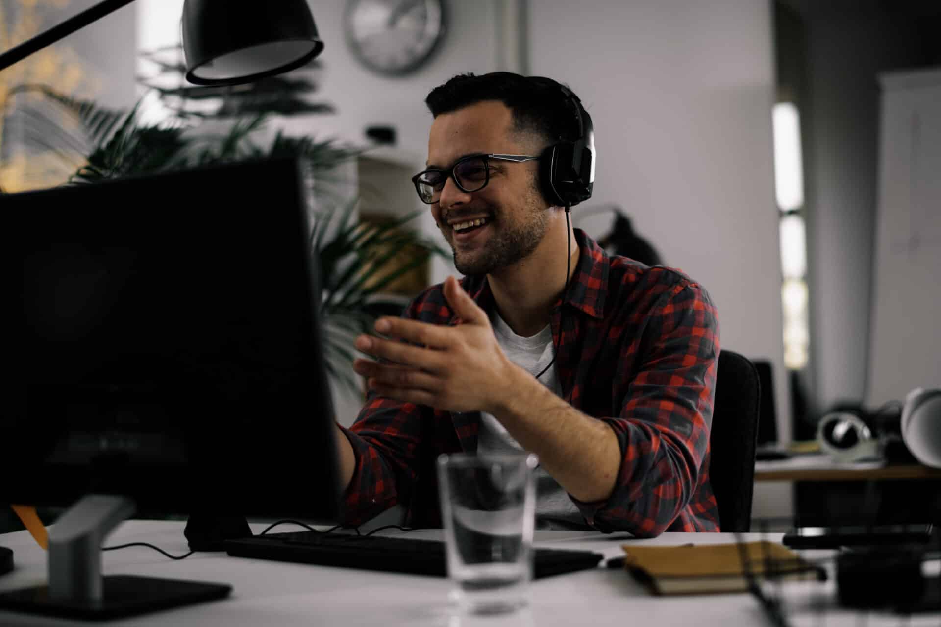 Teaching English Online – The Good, The Bad And The Ugly