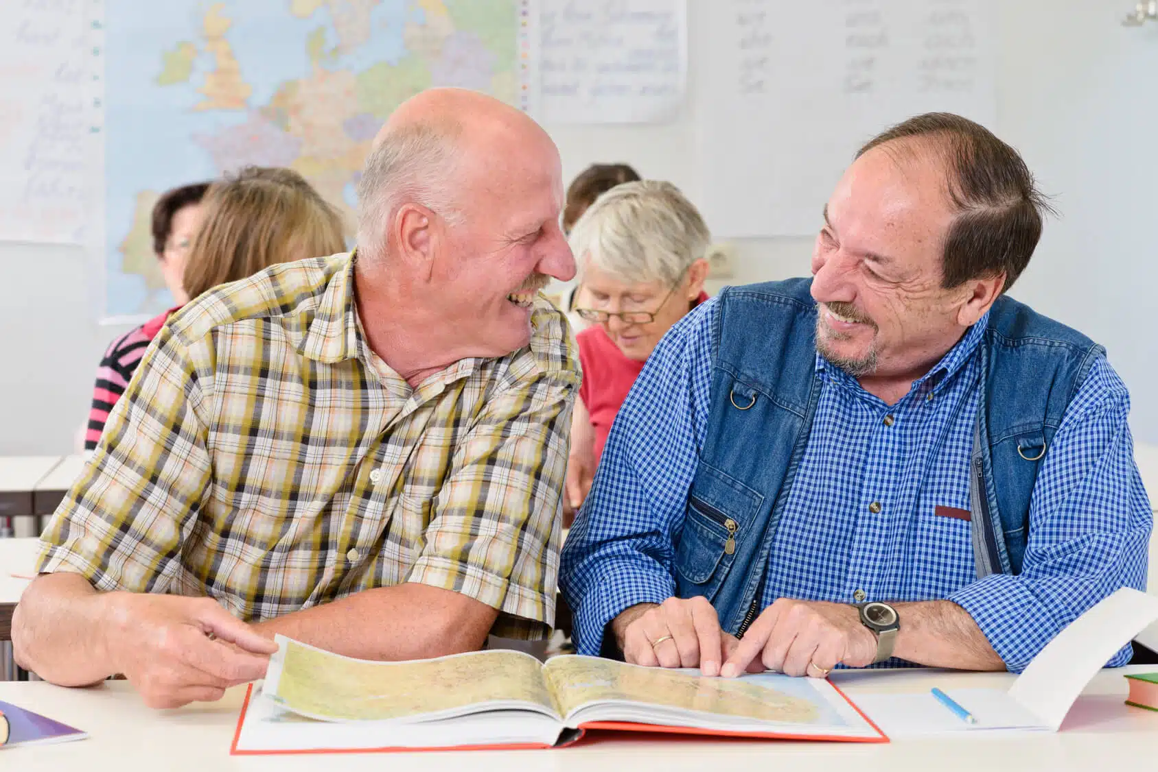 HOW TO TEACH OLDER EFL STUDENTS