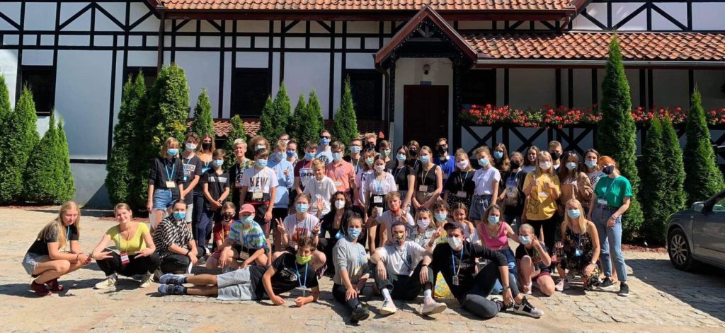 English Summer Camp e1662824671713