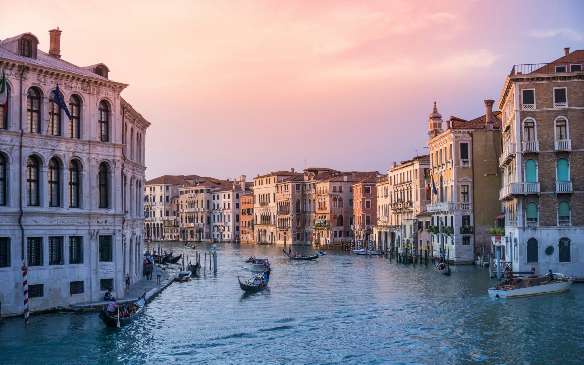 teach english italy