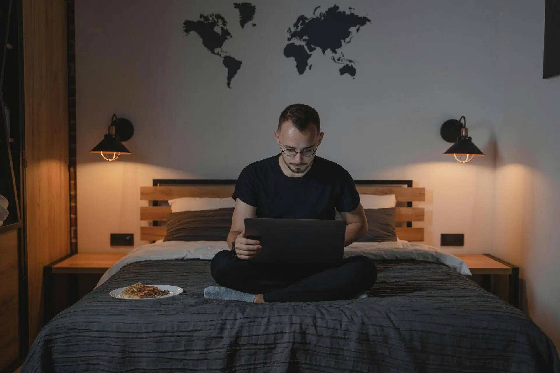 10+ Job Roles You Can Work Remotely With
